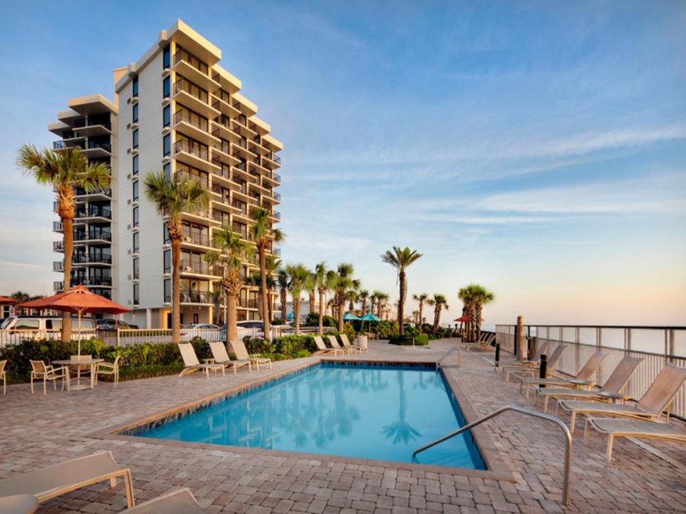 daytona beach oceanfront hotels with balcony